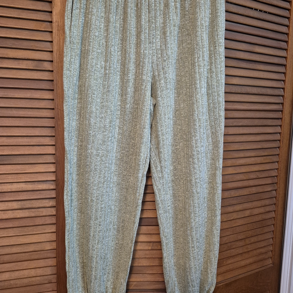 Comfortable Green Lounge Pants